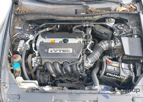 2008 Honda Accord 2.4 Ex from USA, damaged, VIN 1HGCP267X8A110196